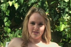 Amber Peach Under the Sun